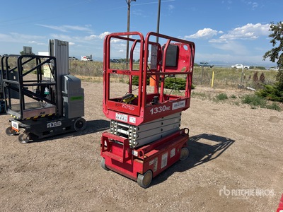 2018 MEC Electric Elevador de tijera