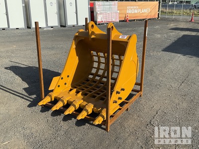 GIYI GY-BK 1100 mm Skeleton Excavator Bucket - Fits Cat 320 (Unused)