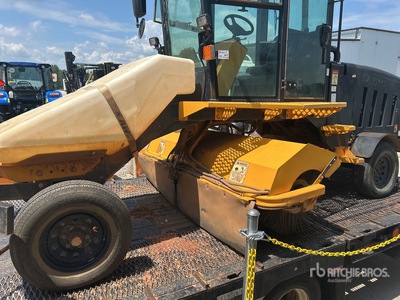 2018 Lay-Mor Self-Propelled Brooms
