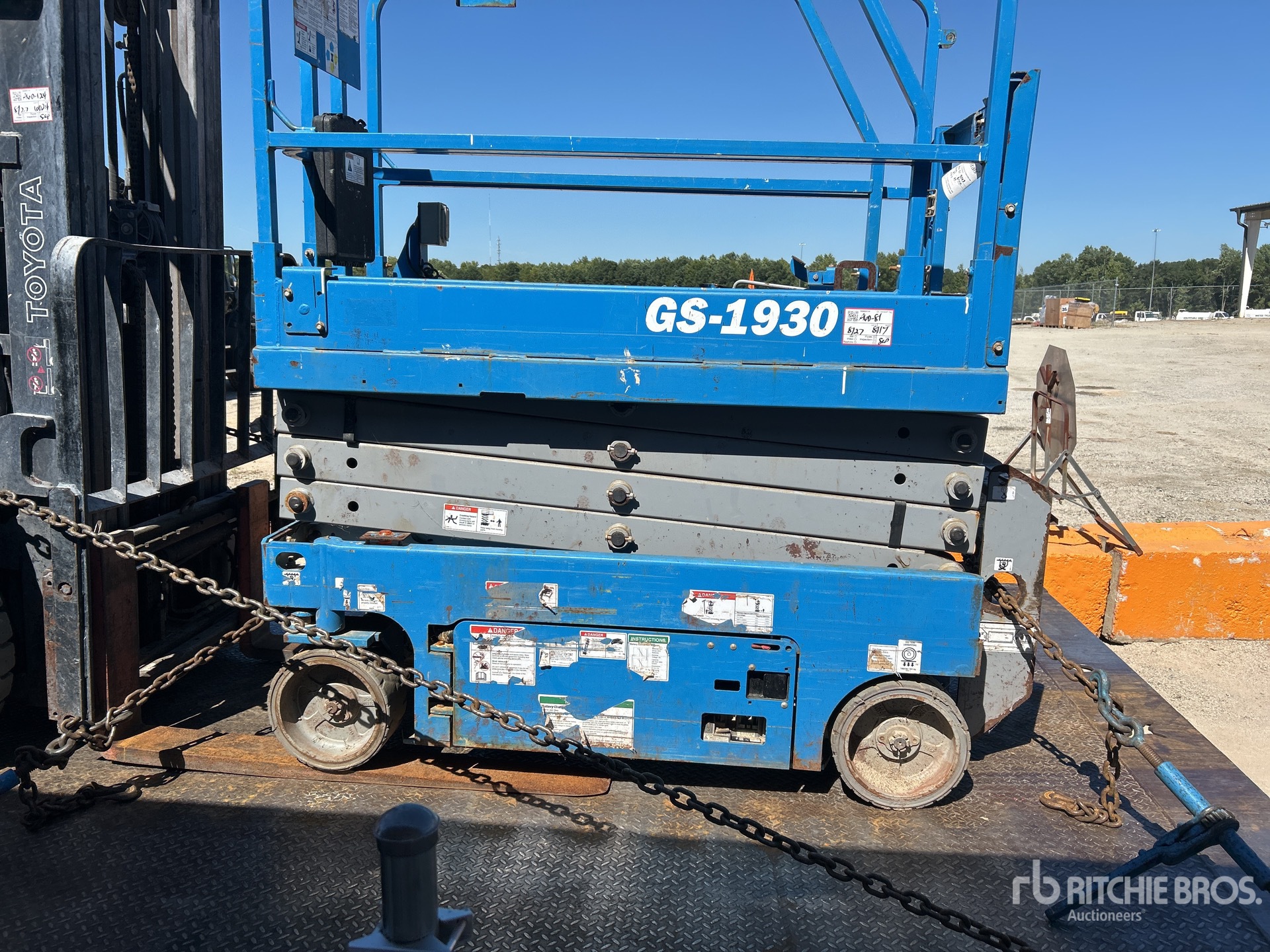 2019 Genie GS1930 Scissor Lift