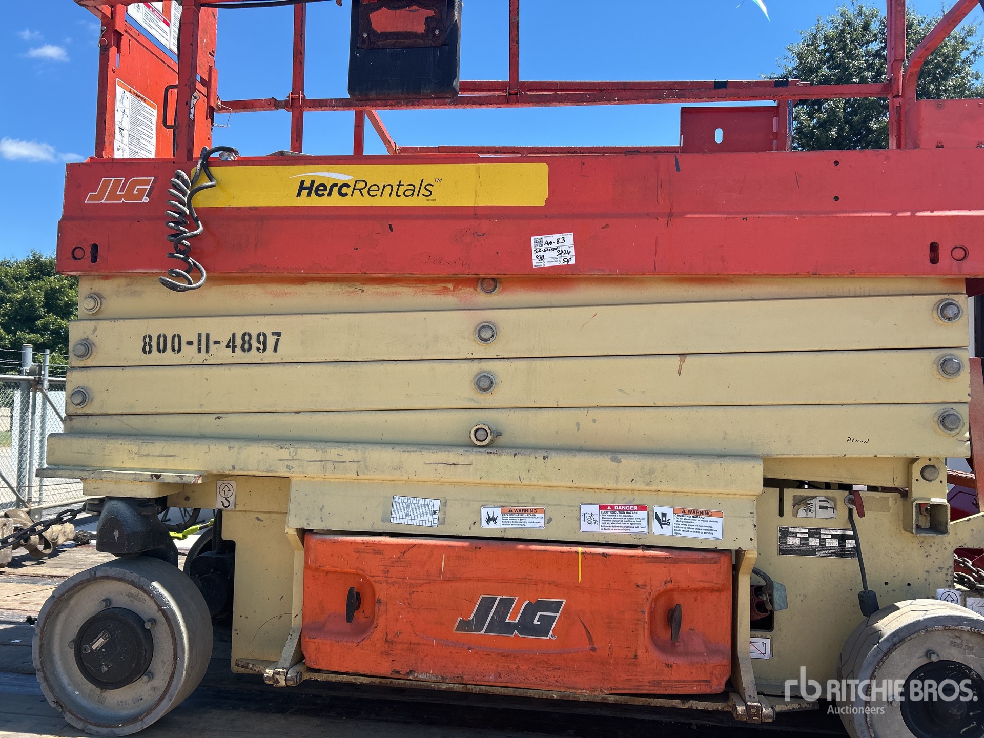 2016 JLG 2632ES Scissor Lift