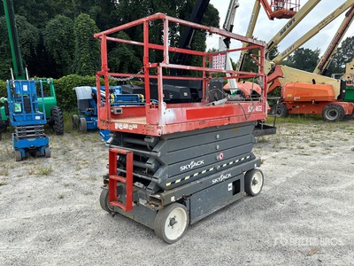 2016 Skyjack SJIII 4632 Electric Scissor Lift