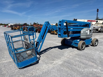 2013 Genie Z-45/25 2WD Electric Articulating Boom Lift