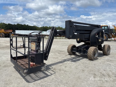2012 JLG 450AJ 4WD Dual Fuel Articulating Boom Lift