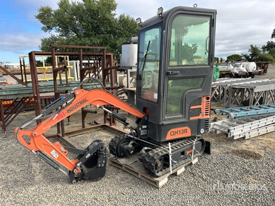2024 AGT QH13R Mini Excavator (Unused)