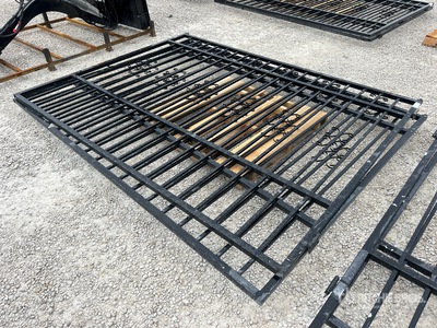 2025 SKLP 20 ft x 7 ft 3 in Wrought Iron Bi-Parting Portail d'entrée (Unused)