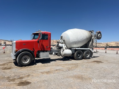 2007 Peterbilt 357 8x4 Mixer Truck
