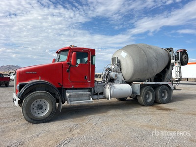 2007 Kenworth W900 شاحنة خلاط