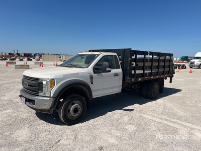 2017 Ford F-550 XL 4x2 Autocarro cassone fisso