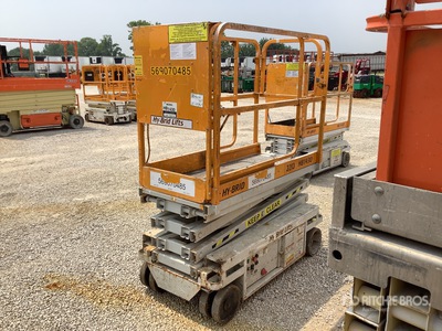 2016 Hy-Brid HB1430 Electric Scissor Lift
