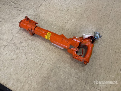 2015 APT 118 Pneumatic Clay Digger ハンドツール