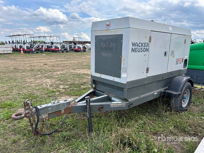 2016 Wacker Neuson G50 38 kW Mobile 発電機セット (250-749 kw/310-950 kva)