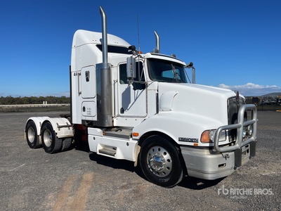 2004 Kenworth T401 6x4 Cabeza Tractora Cabina Dormitorio