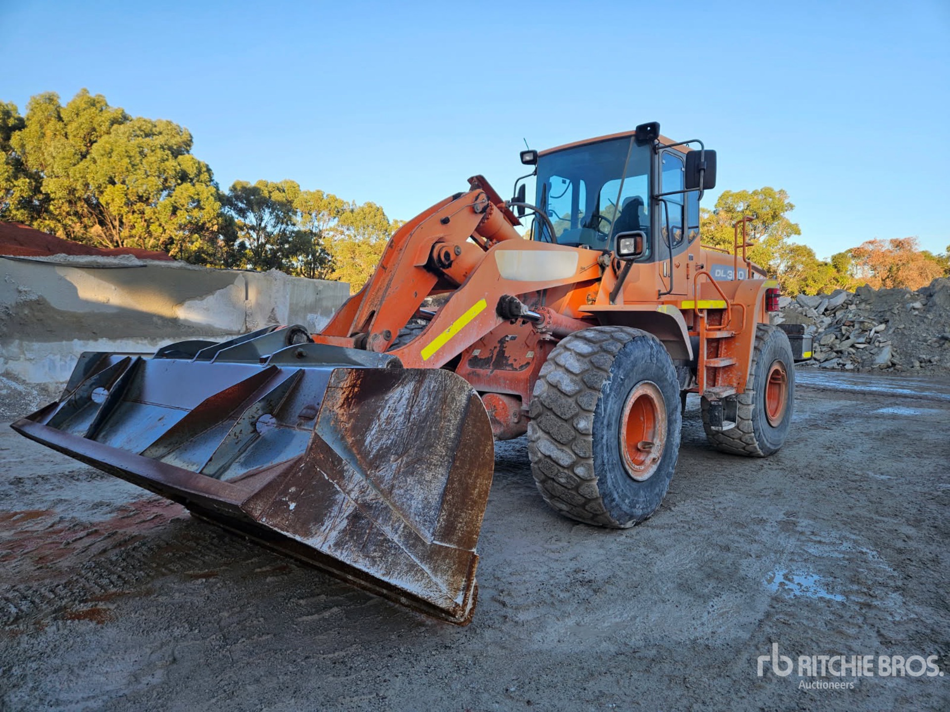 2012 Doosan DL300 Wheel Loader