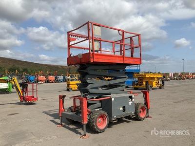 Skyjack SJ6832 RT 4x4 Diesel Scissor Lift