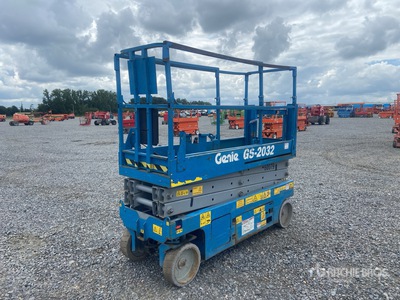 Genie GS2032 Electric Scissor Lift