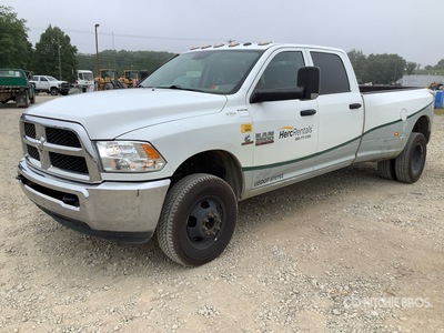 2018 Ram 3500 4x4 Crew Cab Pickup