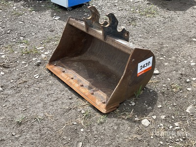 2016 Kubota 1MNDCG36 37 in Q/C Mini Excavator Bucket