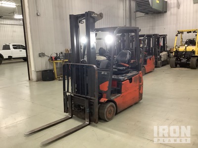 2018 Linde E18 2675 lb Electric Forklift