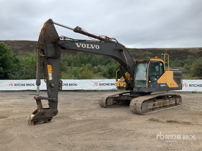 2014 Volvo EC250ELC Tracked Excavator