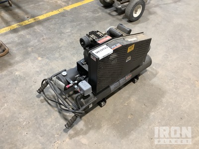 MI-T-M AM1-PE15-08M 90 cfm Mobile Electric Sprężarka powietrza
