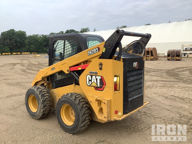 MINI CARGADOR SOBRE RUEDAS 2022 CATERPILLAR 262D3