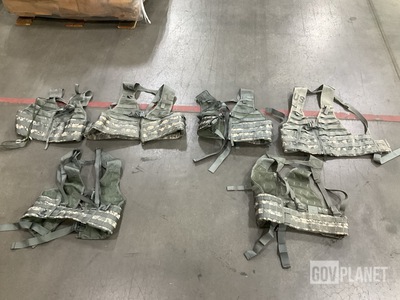 (500) Fighting Load Carriers