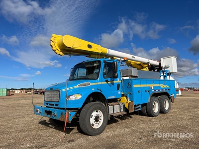 2014 Altec AM55 55 ft on 2015 Freightliner M2 106 6x4 バケツトラック