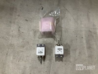 (16) Airpax AP-17-1-72F-203 Circuit Breakers