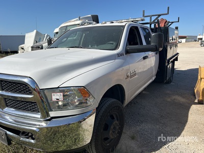 2018 Ram 3500 Crew Cab 4x4 Crew Cab Camion à Plateau