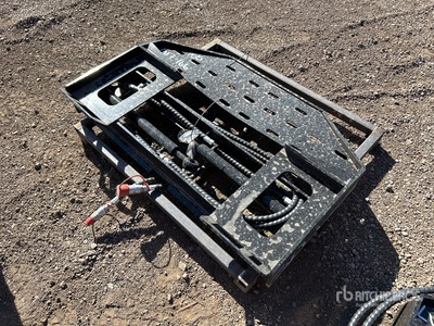 2025 GIYI GY-CYHC Side Shift Skid Steer Fork Frame (Unused)