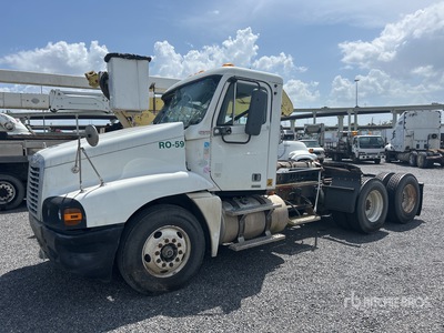 2008 Freightliner CST120 6x4 Sleeper Truck Tractor (Inoperable)