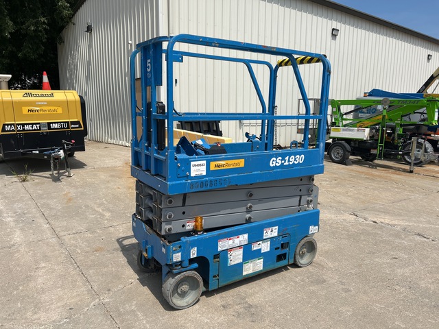 2016 Genie GS-1930 Electric Scissor Lift