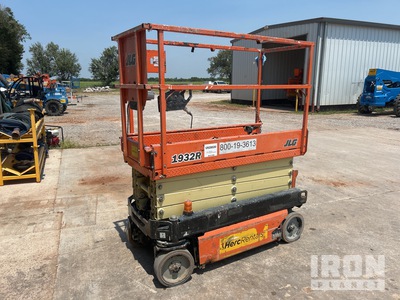 2017 JLG 1932R Electric Scissor Lift