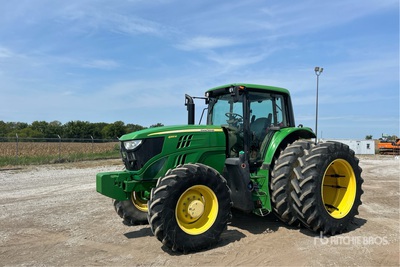 2016 John Deere 6155M 4WD Tractor