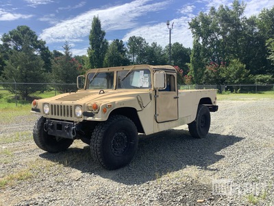 2011 AM General M1097A2 HMMWV 2 Door Soft Top w/Truck Body