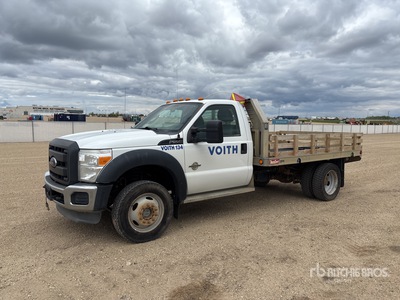 2013 Ford F-550 XL 4x4 Flatbed Truck