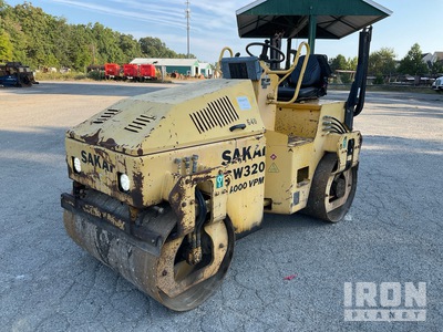 Sakai SW320 Double Drum Roller