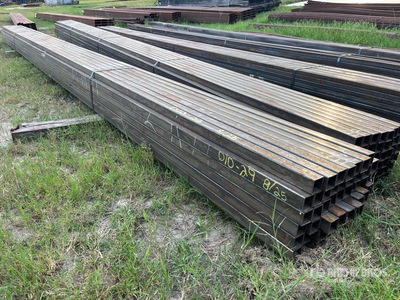 Quantity of (52) 1-1/2 in x 20 ft 16 GA Square Tubing