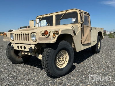 2005 AM General M1097R1 HMMWV 2 Door Soft Top w/Truck Body