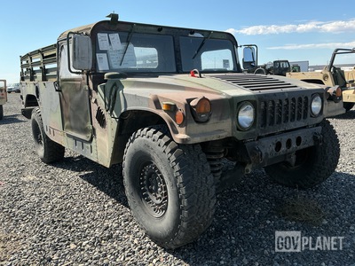 2007 AM General M1097R1 HMMWV 2 Door Soft Top w/Truck Body