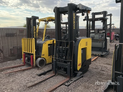 2019 Hyster N45ZR2-16.5 4500 lb Order Picker