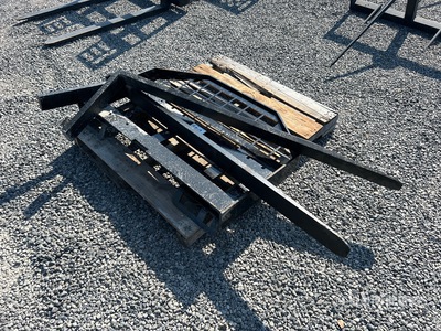 2025 GIYI GY-FK 60 in Skid Steer Forks (Unused)