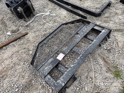 2025 GIYI GY-FK Skid Steer Forks (Unused)