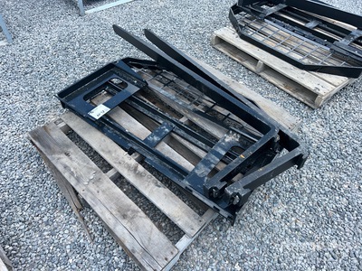 2025 GIYI GY-FK 60 in Skid Steer Forks (Unused)
