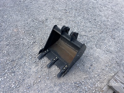 JCB A522/01100 18 in Digging 8018 Godet