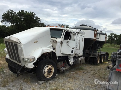 2012 Peterbilt 388 Ciężarówka do transportu cementu luzem