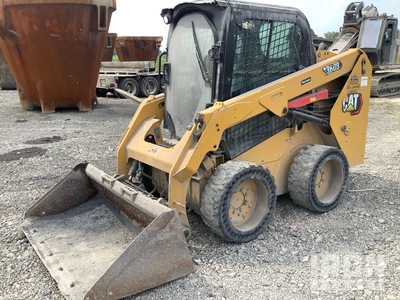 2023 Cat 236D3 Two-Speed Ładowarka o sterowaniu burtowym
