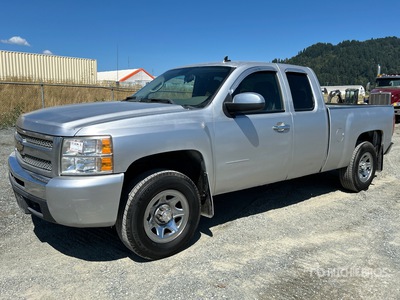 2010 Chevrolet Silverado 1500 4x4 Extended Cab Pick Up