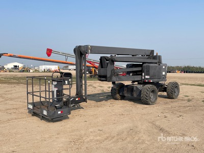 Genie 4WD Dual Fuel Articulating Boom Lift